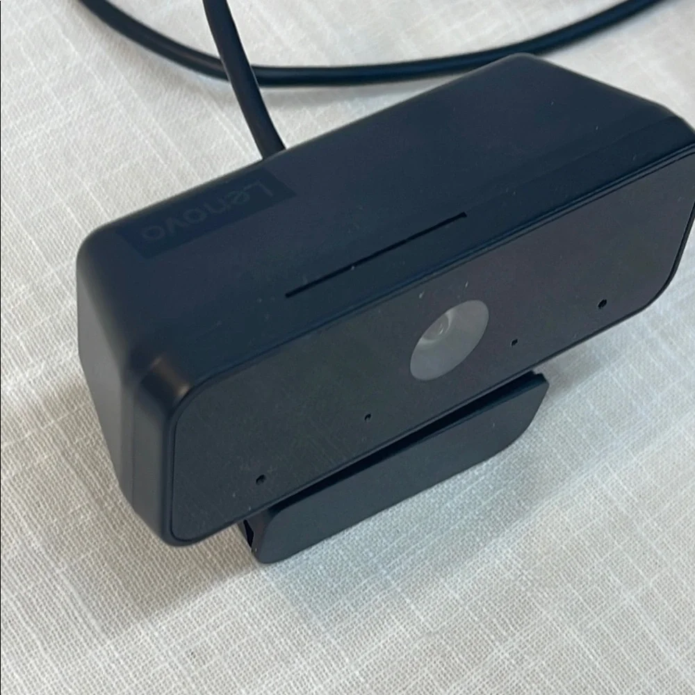 Lenovo Essential Full HD 1080P Webcam